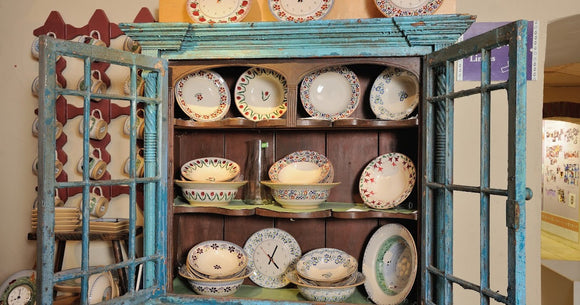 Nicholas Mosse Pottery