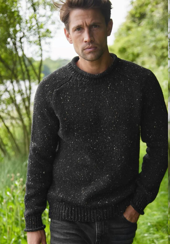 Fisherman Out of Ireland Gents Saddle Shoulder Sweater Raven