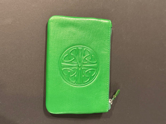 Leather Card Wallet with a Celtic Eternity Knot ~ Tan