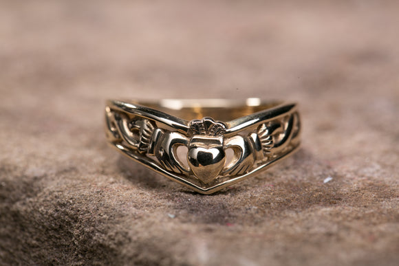 Ladies Claddagh Ring 10k Gold Wishbone -  Jim O'Conner